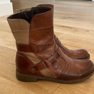 JAFA Brown Leather Ankle Boots